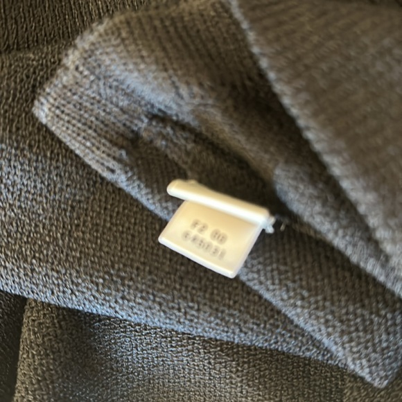 ST. JOHN Basics size 4 dress coat in excellent condition.  Rich black color. - Picture 8 of 10